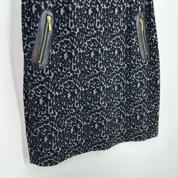 Eliza J Black and Grey Sheath Dress - Picture 3 of 7